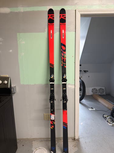 2023 Rossignol Hero FIS SG 212 cm Racing Skis With Bindings Max Din 18 (Used)