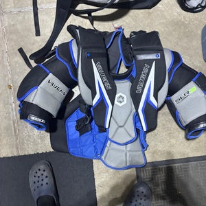Large Vaughn SLR3 Pro Carbon Goalie Chest Protector (Used)