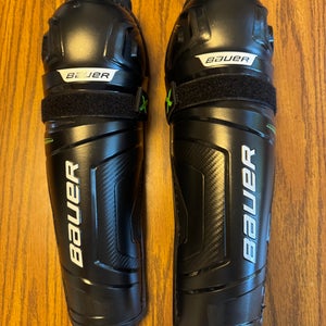Youth Bauer 12" Shin Pads (Used)