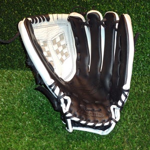 2023 Mizuno RH Outfield Supreme Softball Glove 12.5" (Used)
