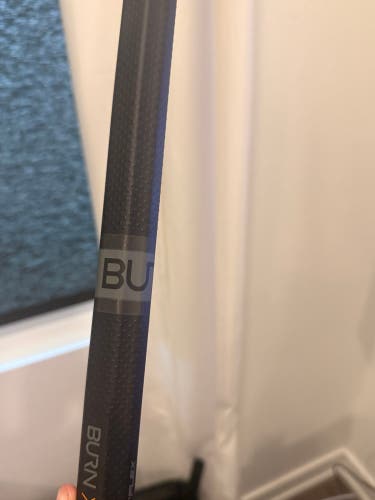 Adult Warrior BURN XP2 Carbon Shaft like new