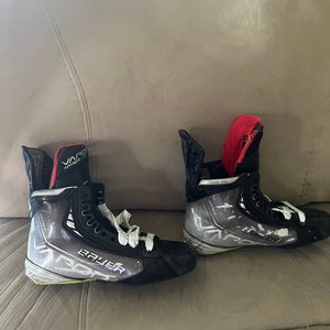 Bauer Hockey Skates 7 (Used)
