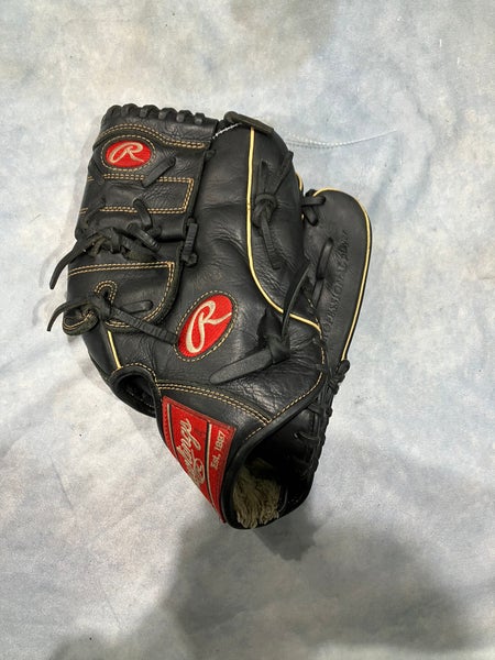 Black Rawlings Gold Glove Elite RH Baseball Glove 12" (Used)