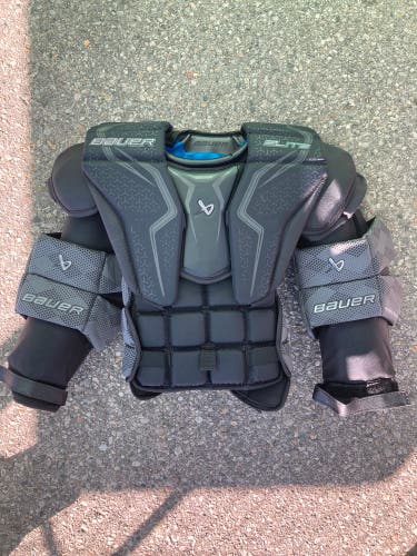 Intermediate Medium Bauer Elite Goalie Chest Protector