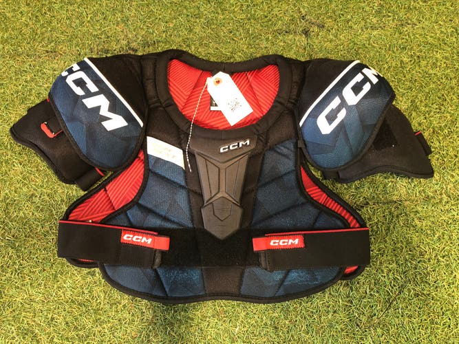 Small Senior CCM Next Shoulder Pads (Used)