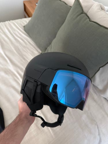 Men's L/XL Salomon Helmet Driver Prime Mips (New)