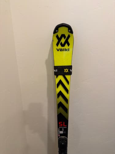 Men's 2023 Volkl 165 cm Racing Skis With Bindings (Used)