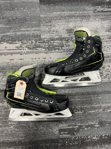 Senior Bauer GSX Hockey Goalie Skates Regular Width 8.5 (Used)