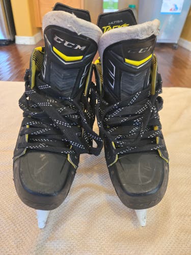 2016 CCM Ultra Tacks Skates Size 6.5 (Used)