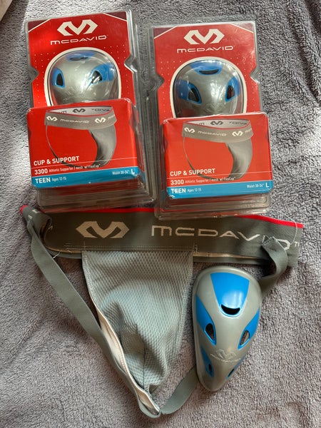 LOT 2 NWT McDavid 30-34" Teen Cup/Supporters