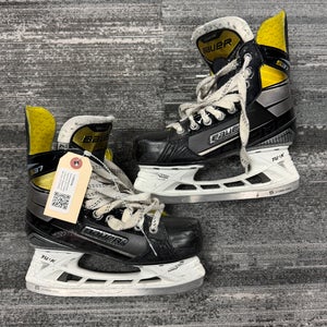 Bauer Supreme S37 Hockey Skates | Size 4.5 Intermediate Regular