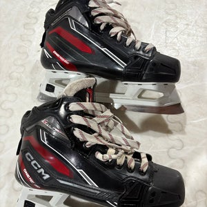 2023 CCM EFLEX 6.9 Hockey Goalie Skates Regular Width 7 (Used)