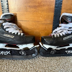 Bauer Vapor X900 Hockey Goalie Skates 6 (Used)