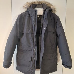 The North Face McMurdo Parka Men’s Goose Down Jacket.   Black, Medium