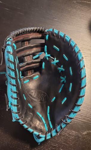 First Base RH Wilson A2K Baseball Glove 12.5" (Used)