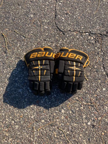 Bauer 4-Roll Pro Gloves 13" Team Stock (Used)