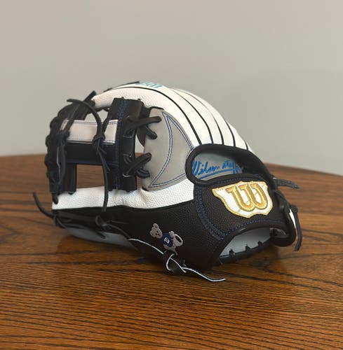 Rare Custom Japanese Wilson Staff LH Infield Baseball Glove 11.5" (Used)