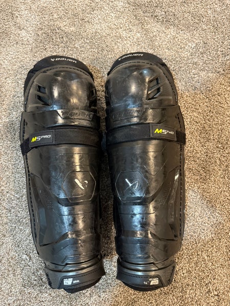 Senior Bauer Supreme M5 Pro 14" Shin Pads (Used)