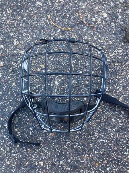 Medium CCM FM580 Cage “Oreo”