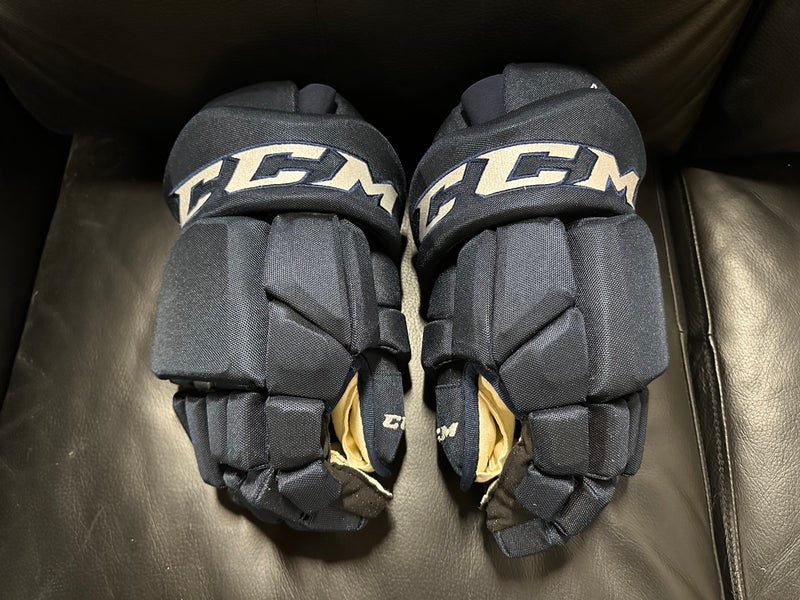 CCM HGTKPP Gloves 15" Pro Stock (New)