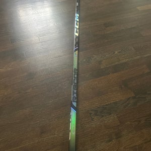 Senior CCM Trigger 9 Pro Right Handed Hockey Stick Mid Pattern  (New)