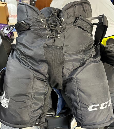 LA Kings HP-35 Pro Stock Senior XL Hockey Pants (Used)