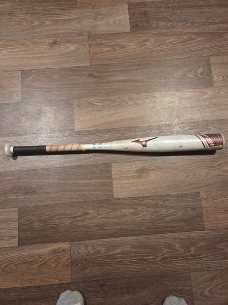 Mizuno CRBN Composite Bat (-13) 16 oz 29" (Used)