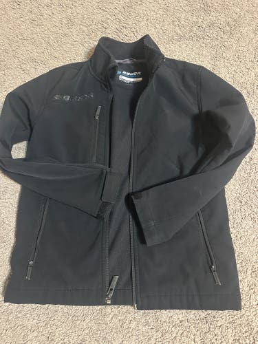 Black Kids Unisex XS Bauer Jacket (Used)