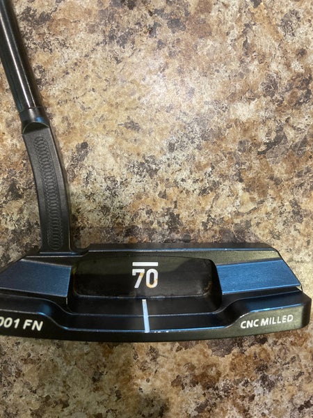 Black Sub 70 Blade Sub 70 Sycamore 001 Blade Right Handed Putter 34" (Used)