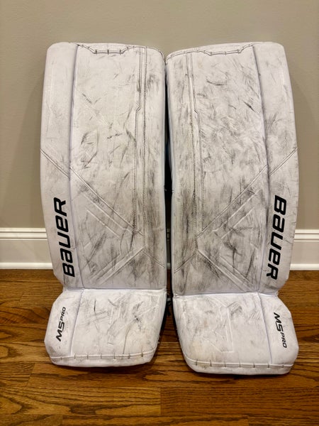 Bauer Supreme M5 Pro Goalie Leg Pads - Intermediate Medium