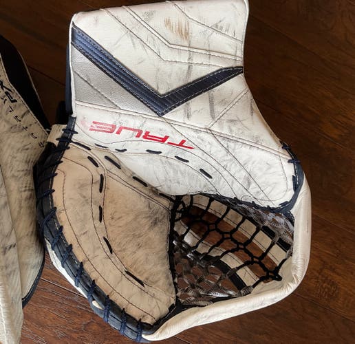 Canadian Made Pro Stock True PX5 Goalie Glove