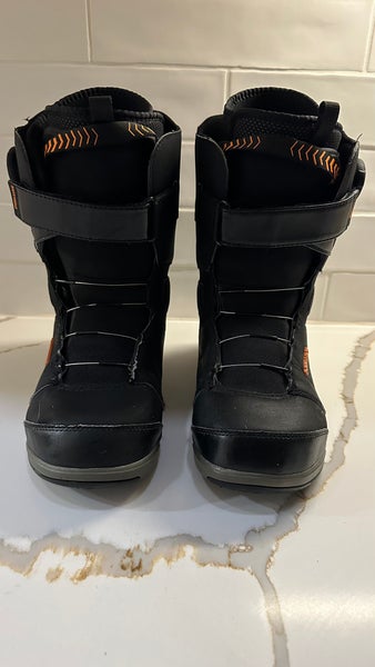 Size M 7.0 (W 8.0) Snowboard Boots Medium Flex Freeride (Used)