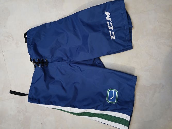 Vancouver Canucks Medium CCM PP10 Pant Shell Pro Stock