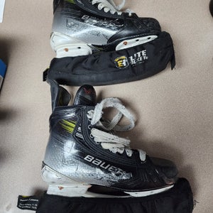 2024 Bauer Vapor Hyperlite 2 Hockey Skates Narrow Width Size 4 (Used)