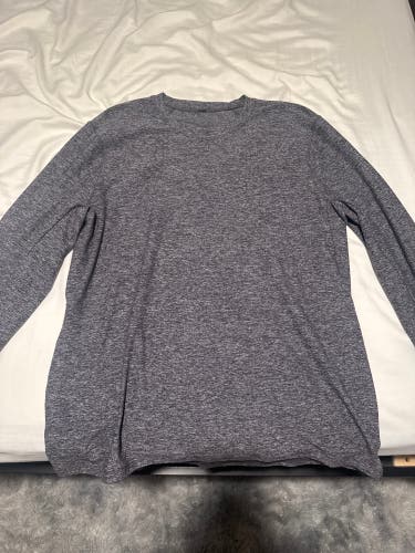 Gray Large Men's Lululemon Shirt (Used)