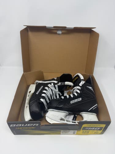 Bauer Supreme 140 Hockey Skates Regular Width 12