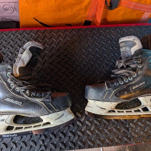 Bauer Supreme One100 Hockey Skates Extra Wide Width 9 (Used)