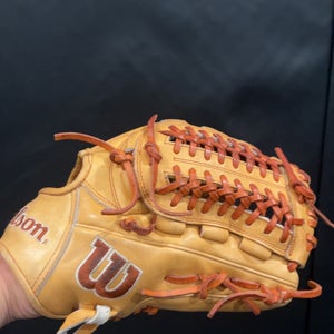 2024 Wilson A2000 RH Baseball Glove 11.75" (New)