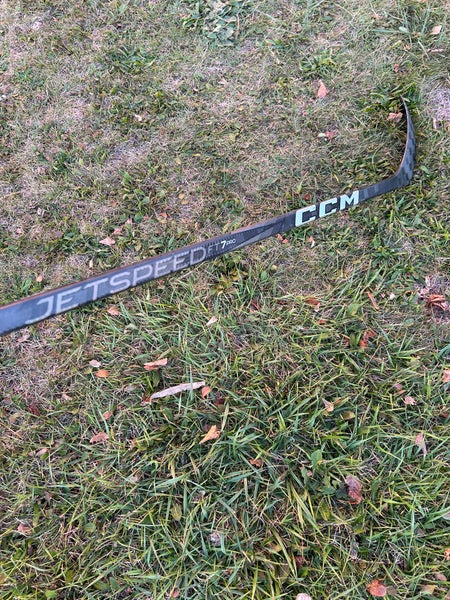 Intermediate CCM Jetspeed FT7 Pro Hockey Stick Right Handed 55 Flex Pro Stock (Used)