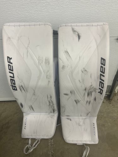 35" 2025 Bauer Flylite Regular Goalie Full Set Pro Stock (Used)