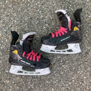 Bauer Supreme 3S Pro Hockey Skates | Size 1.5