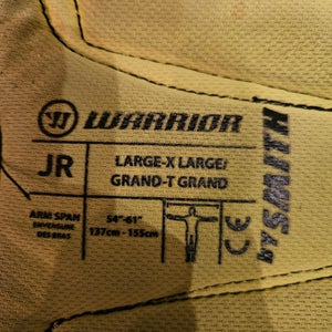 Jr. Large/Extra Large 2017 Warrior Ritual GT Goalie Chest Protector (Used)