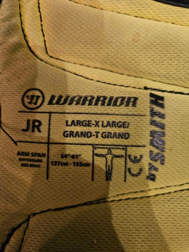 Large/Extra Large 2017 Warrior Ritual GT Goalie Chest Protector (Used)