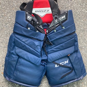 Senior XL CCM Extreme Flex II Hockey Goalie Pants