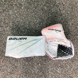 Senior Bauer Hyperlite 2 Regular Goalie Glove & Blocker