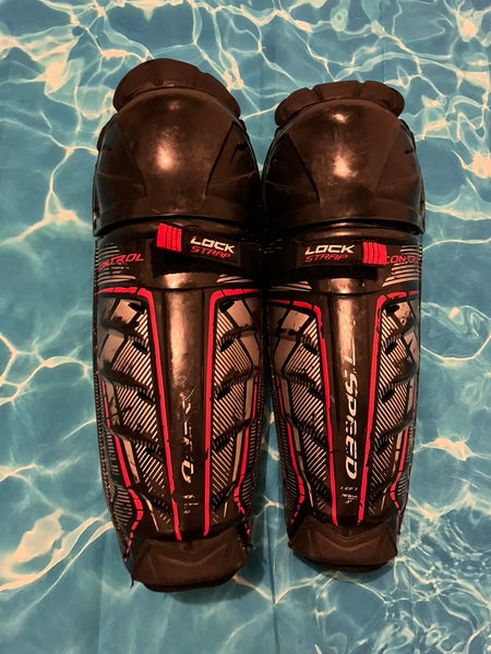 Junior CCM Control Shin Pads 12" (Used)