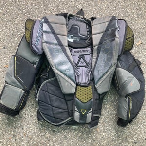 Senior Medium Bauer Mach Goalie Chest Protector