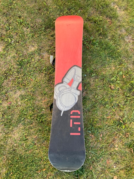 LTD Quest Snowboard With Bindings 159cm (Used) | SidelineSwap | Buy and ...