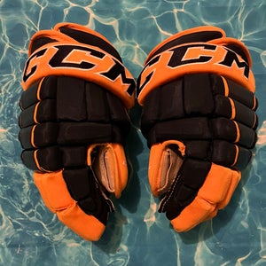 Junior CCM Gloves 12" | Grand Rapids Blades (Used)