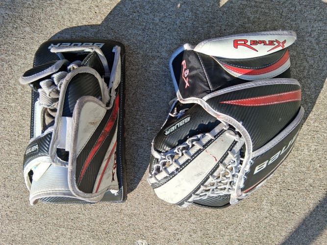 Intermediate Bauer RX8 hockey goalie gloves Regular set (Used)